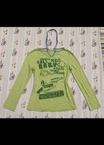 Y2K "Call Me Baby" Graphic Tee