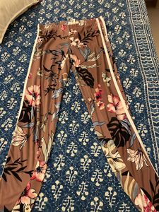 Soft Fabric  Leggings, medium
