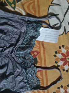 Lace cami top ⭐