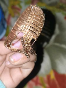 Sparkling Rose Gold Bangle
