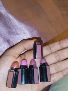 Multi-Shade Lipstick