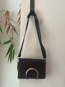 Textured Handbag