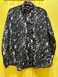 Mayra Animal Print Womens Shirt Size L