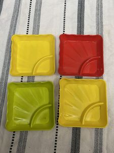 Set of 4 Colorful Square Plates