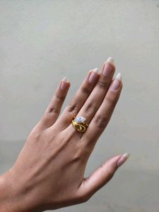 Elegant Marquise Cut Ring