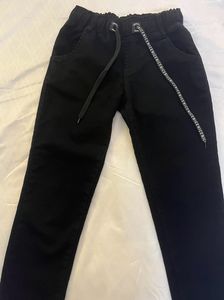 Black Jeans