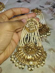 Elegant Gold &amp; Pearl Jewellery Set