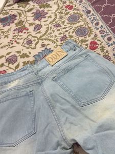 blue rough baggy jean
