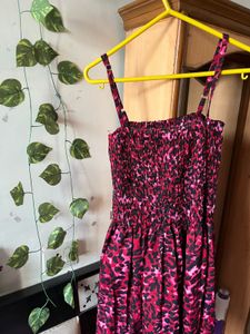 Chic Smoked Floral Print Dress