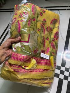 NewYellow Saree Floral Print with blouse piece
