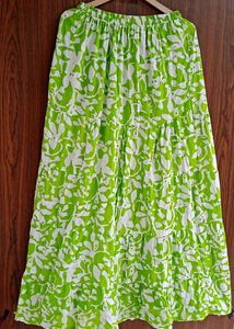 White Top &amp; Green Skirt Set