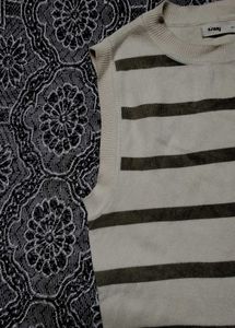 Striped Sleeveless Top - Stylish &amp; Versatile