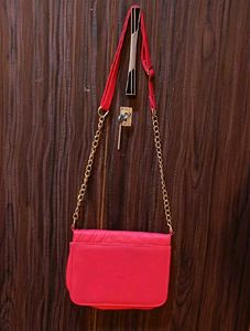 Chic Pink Quilted Chain Sling Bag