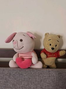 Electronic Winnie the pooh and plush piglet