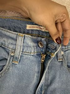 Classic Levi's Blue Denim Jeans