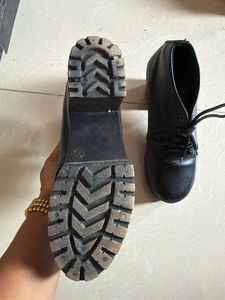 Black Lace-Up Heeled Boots