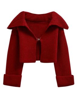 Chic Red Knit clasp hook Cropped Sweater