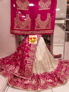 Beautiful Lehenga And Saree 2 In One 😍❤️