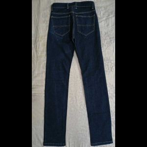 Vintage-Vibe Dark Wash Slim Straight Jeans