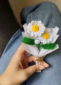 Crocheted Daisy Flower Bouquet