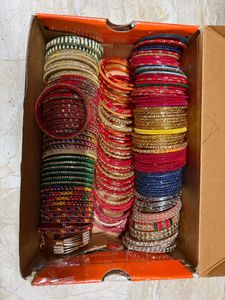 Assorted Bangle Set