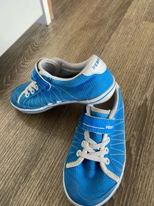 Blue Non Marking Badminton Shoes for Kids