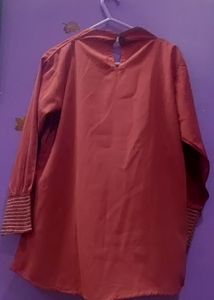 Logo Size xxl But Also Fit For Xl ,Fabric Is Very Good