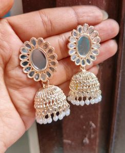 Shaa Ethnic Jhumka