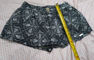 Saner Korean Brand Skort