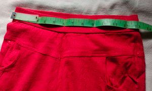 Stylish Women’s Jeggings – Red &amp; Black-White Graph
