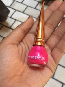 Eyeliner Pink
