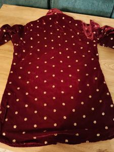 Elegant Velvet Kurta with Gold Embellishments