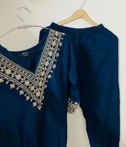 Embroidered Royal Blue Kurti Set with potli
