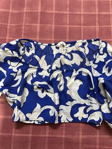 Blue & White Floral Puff Sleeve Top