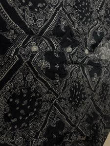 Black Unisex patterned shirt from snitch