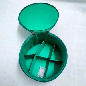SMYTTEN GREEN VANITY BOX 😍😍