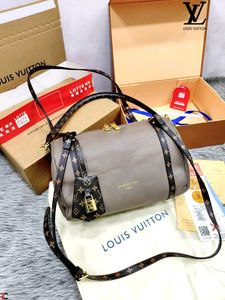 LOUIS VUITTON* *EXPRESS PM H27 BAG* WD BOX