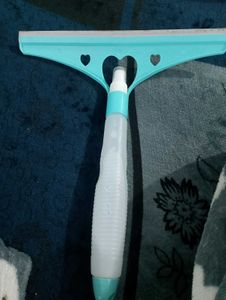 Wiper Cleaner With Spray