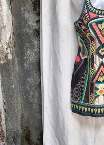 I. Vibrant Geometric Print Sleeveless Dress