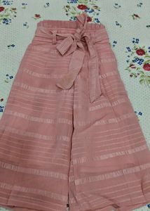 Adorable Floral Top &amp; Pink Culottes Set