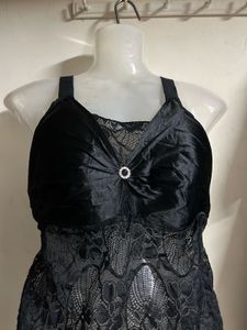 Elegant Black Lace Camisole Top