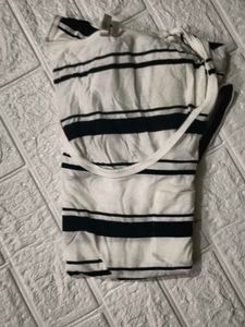 imported brand tshirt Banana republic