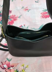 Dual Long Tassel Shoulder Bag