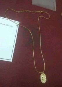 Elegant Rose Pendant Necklace