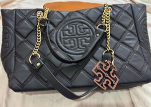 Tory Burch Chic Quilted Tote Bag