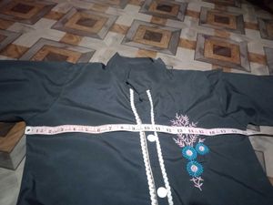 Girls Black Kurta with Embroidery