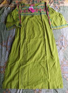Vibrant Green Embroidered Kurta