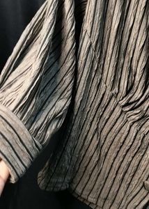 Stylish Taupe-Grey Crinkle Fabric Jacket Top
