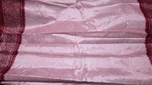 Elegant Pink Georgette Saree with Maroon Bandhani
