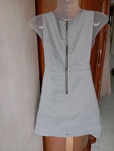 Plaid V-Neck Pinafore Dress